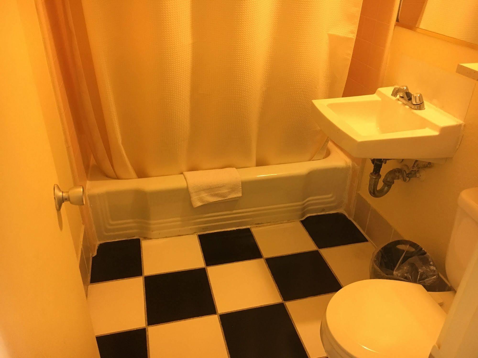 Guest Harbor Inn- Port Of Los Angeles San Pedro מראה חיצוני תמונה
